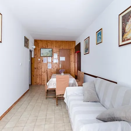 Luce Apartmán Lopar