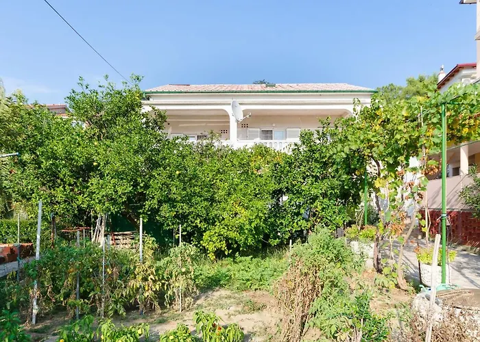 Luce شقة لوبار